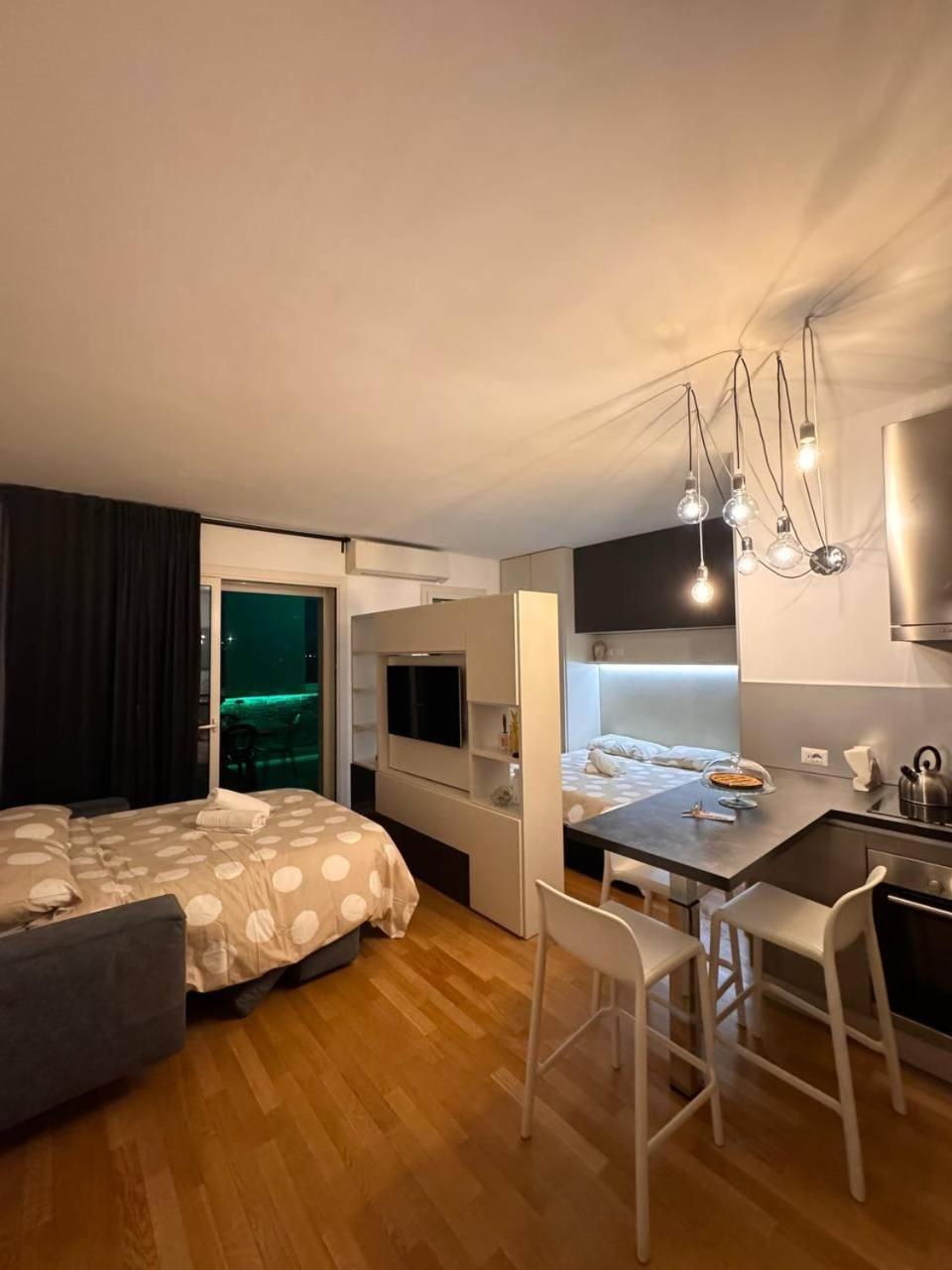 Apartamento Modern Loft Private Roma Exterior foto